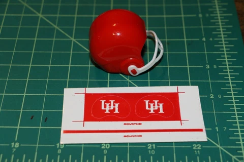 1978 NCAA University of Houston Cougars mini gumball football helmets decals AAC Cover