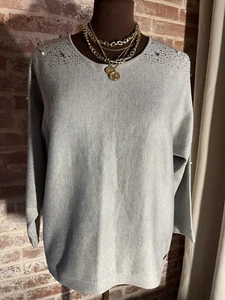Calvin Klein Gray Knit Sweater 3/4 Sleeve Studded Beaded Shoulders Size Medium - Picture 1 of 6