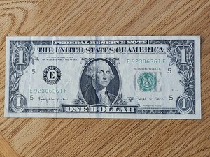 1963 B JOSEPH BARR RICHMOND DISTRICT FEDERAL RESERVE NOTE E92306361F - Picture 1 of 5