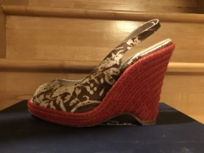 Женская обувь, с открытым носком, цветочный, на танкетке, размер 39 - Изображение 1 из 4