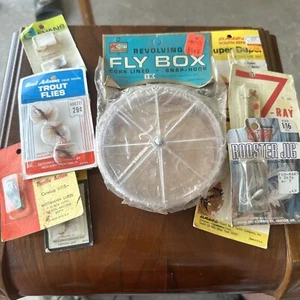 Lot Of Vintage Fishing Lures And Trout Flies, Fly Box Z-Ray, Worden’s, Penguin - Picture 1 of 6