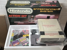Nintendo Entertainment System (NES, 1989) Action Set LOT: Box, Console & More