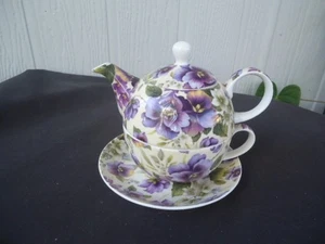 Maxwell & Williams teapot set cup & saucer cream Pansy bone china - Picture 1 of 6
