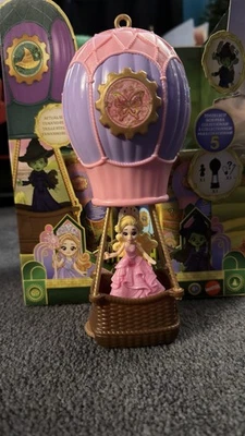 Minifigura de caja ciega Wicked Ozian Globos revelan GLINDA para siempre Foto 1 de 4