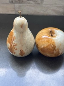 Vintage Onyx Marble Stone Pear&apple Fruit Paperweight Hand-Carved - Picture 1 of 4