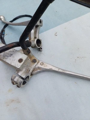 Alavanca de freio dianteiro Kawasaki Z400, Z440 LTD, ALAVANCA DE EMBREAGEM - Imagem 1 de 3