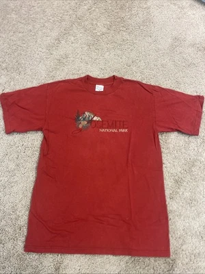 Vintage Yosemite National Park California T-Shirt Medium Embroidered EUC - Image 1 of 4