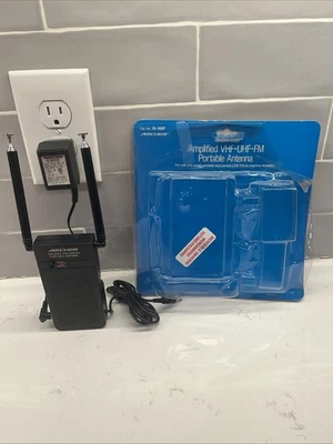 Radio Shack Archer Amplified VHF/UHF/FM Portable Antenna Model 15-1607 - Image 1 of 4