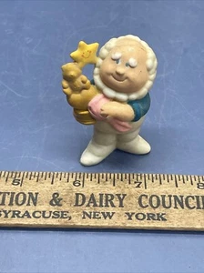 Figura PVC Vintage Care Bears Cloud Keeper con Trofeo 1984 Miniatura Tela Rosa - Imagen 1 de 7