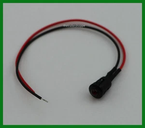 UPI 1 Red LED Snap-In Indicator Dash Light with 7" Wires #6520B - Bild 1 von 2