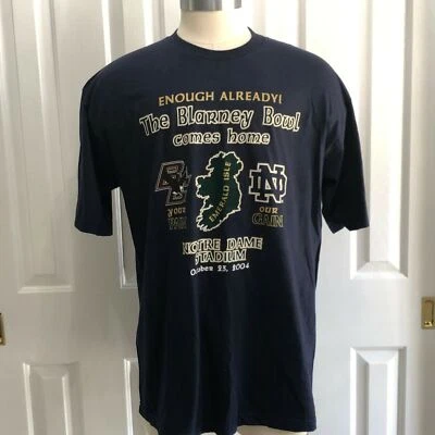 Camiseta azul Notre Dame vs. Boston College 2004 talla XL Jansport The Blarney Bowl nueva con etiquetas Foto 1 de 4