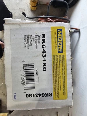 Jeep Cherokee 2015 - Moog brazo de control inferior delantero derecho Foto 1 de 4