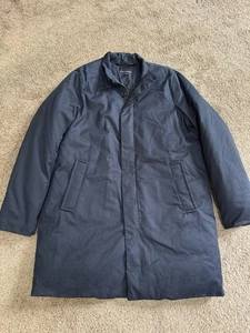 Banana Republic marineblauer Trenchcoat Herren Große L isoliert wasserabweisend gebraucht, in einwandfreiem Zustand - Bild 1 von 9