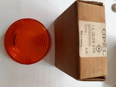 1226379 NOS 1966, 1967, BUICK OPEL KADETT RT OR LT FRONT DRI SIG lamp - Image 1 of 2