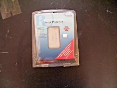 RadioShack 61-2429 Computer Equipment Surge Protector with $50,000 Guarantee - Image 1 of 2