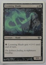 MAGIC THE GATHERING MTG 2003 8th EDITION BLACK LOOMING SHADE CREATURE CARD
