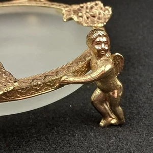 Portacenere/Posacenere in ottone stile Ormolu vintage usato in ottime condizioni vetro smerigliato con cherubini - Foto 1 di 12