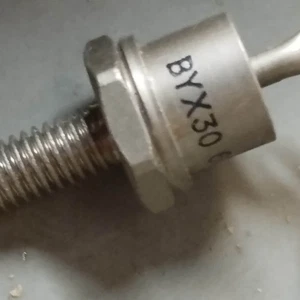 BYX30  600R   DIODE    NOS  BYX30-600R      1 Pcs      Fr T21 - Imagen 1 de 5