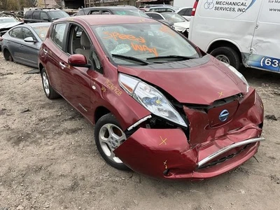 AC Compressor Fits 11-12 LEAF 722172 - Image 1 of 4