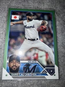 2023 Topps Japan Edition Jade Green /75 Sandy Alcantara #136 - Imagen 1 de 2
