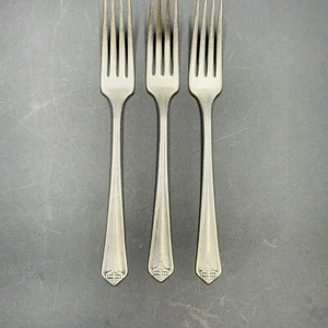 Wm. A. Rogers Oneida Silver Triple Plate 3 Dinner Forks Vintage - Picture 1 of 6