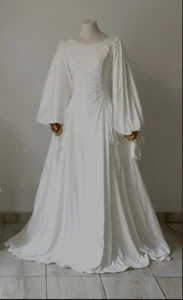 Brautkleid/ Lucrezia Nikka - Bild 1 von 2