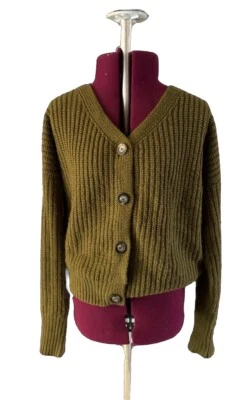 Green Knit Women’s Button Up Sweater Handmade Size Medium  - Изображение 1 из 3