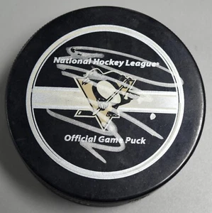 Patric Hornqvist Signed Pittsburgh Penguins Logo Official Game Puck NHL Hockey - Picture 1 of 2