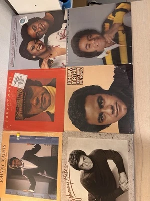 Johnny Mathis 6 LP Vinyl Record Lot – Song Sung Blue, Feelings, Romeo & Juliet - Image 1 of 4