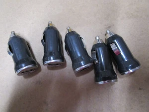 5 Mini 5V 1A USB Bullet Style Caricabatteria da Auto per iPhone/Samsung iPod - Foto 1 di 2