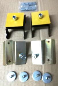 Range Rover Classic Heckstoßstangenhalter Montagesatz für Kunststoff Endkappe Typ - Bild 1 von 1