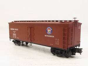 Atlas 8127-2 Canadian Pacific #288339 40' Wood Reefer Car LN  - Picture 1 of 9