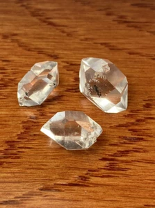 Drei (3) Herkimer Diamant wasserklare Quarzkristalle in Schmuckqualität New York - Bild 1 von 5