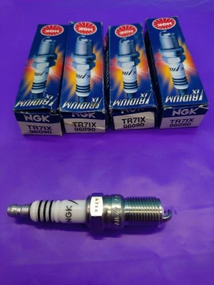 4 свечи зажигания NGK 96090 TR7IX подходят для CITROEN Visa PEUGEOT 104 205 RENAULT VOLVO - Изображение 1 из 3