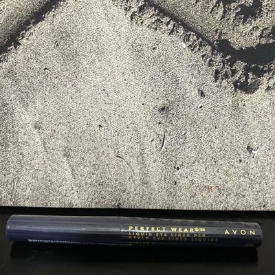 AVON Perfect Wear Liquid Eye Liner Pen Violet Sealed New - Image 1 of 4
