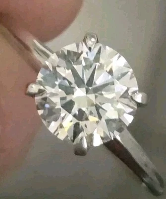 *14k GOLD* 1.55 Ct IGI CERTIFIED E Color VVS1 Lab Grown Diamond Ring Size 7 - Image 1 of 4