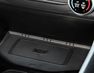 Genuine Ford Fiesta Mk8 Centre Console Qi Wireless Charging Kit 2017- 2265067 - Image 1 of 4