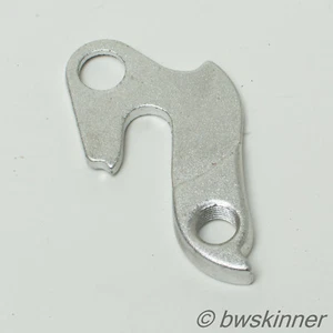 KHS / Marin / Norco / Garneau / Barracuda / Haro Derailleur Hanger. NOS. - Imagen 1 de 2