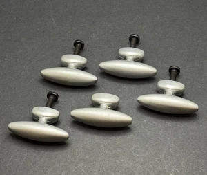 Pearl Nickel 1-1/2" glatt oval Schrank Knopf zieht - Bild 1 von 5