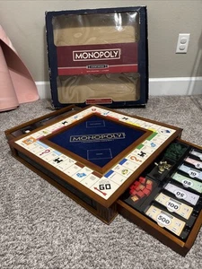 RIESIGES Monopoly Luxus Edition blau Brettspiel Sammlerstück Holz & schwer - Bild 1 von 6
