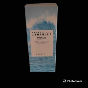 SKIN1004 Madagascar Centella Hyalu-Cica Blue Serum - Picture 1 of 9