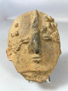 221047 - Antique Terracotta Bura Funerary vessel top head - Niger - Picture 1 of 9