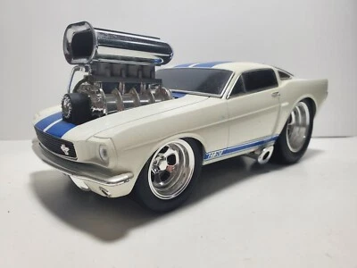 Muscle Machines 1966 '66 Ford Mustang GT 350 1:18 Scale Diecast Model Car White - Image 1 of 4