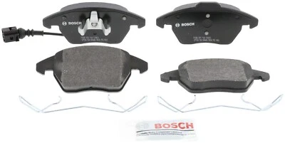 Pastillas de freno delanteras semimetálicas Bosch 2,0 L para Volkswagen Passat CC 2009-2010 Foto 1 de 4