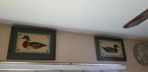  2 patos mallardos de punto de cruz con marco de madera de colección 1981, 1977 - Imagen 1 de 11