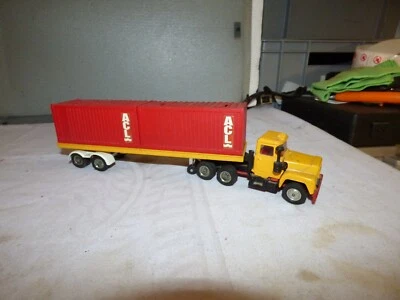 CORGI TOYS 1106 MACK CONTAINER TRUCK mit 2 Containern , 23885 - Bild 1 von 4