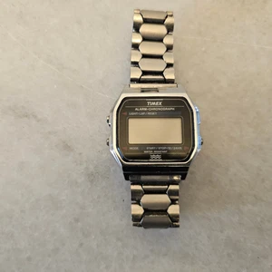 Orologio da polso unisex vintage Timex Indiglo FA B0 cinturino oro quadrante digitale quadrato - Foto 1 di 7