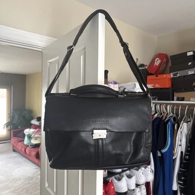 Estuche de transporte para computadora Murano Italia negro Foto 1 de 4