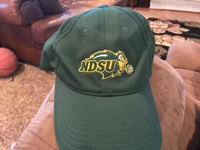 North Dakota St University NDSU Bison 尼龙/棉 Polo 风格棒球帽 — 第 1/3 张图片
