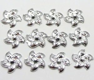 200 Silver Flatback Acrylic Flatback Faceted Windmill Flower Rhinestone Gem 12mm - Picture 1 of 5